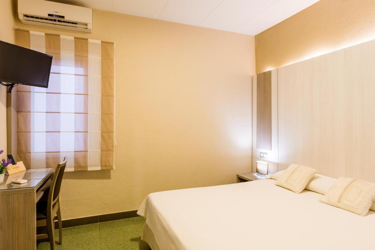 Hotel Capri ตอสซาเดมาร์ ภายนอก รูปภาพ