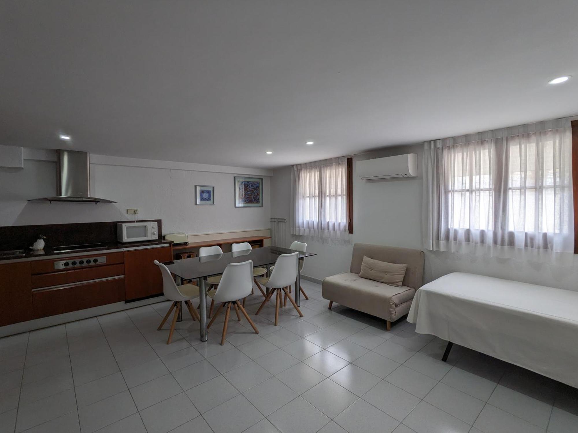 Hotel Capri ตอสซาเดมาร์ ภายนอก รูปภาพ